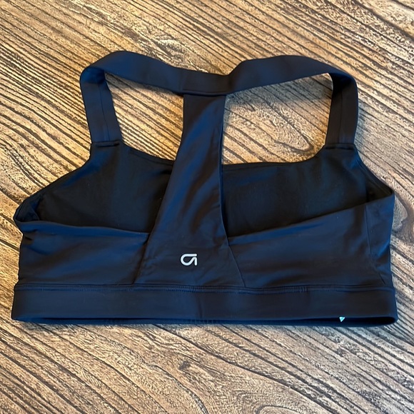 Gap Fit Medium Impact Sports Bra - NWOT - Picture 4 of 7